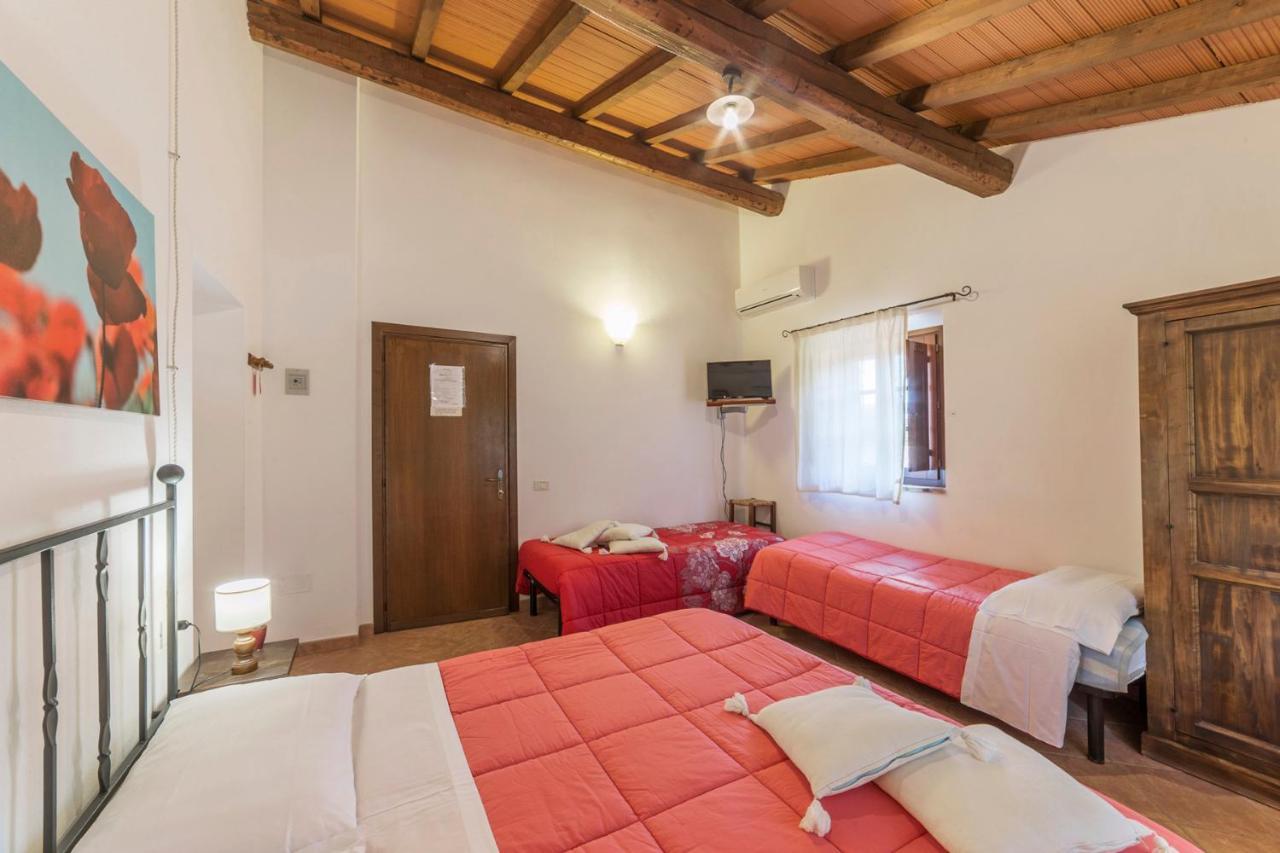 Agriturismo Cappellese Castelnuovo della Misericordia Buitenkant foto