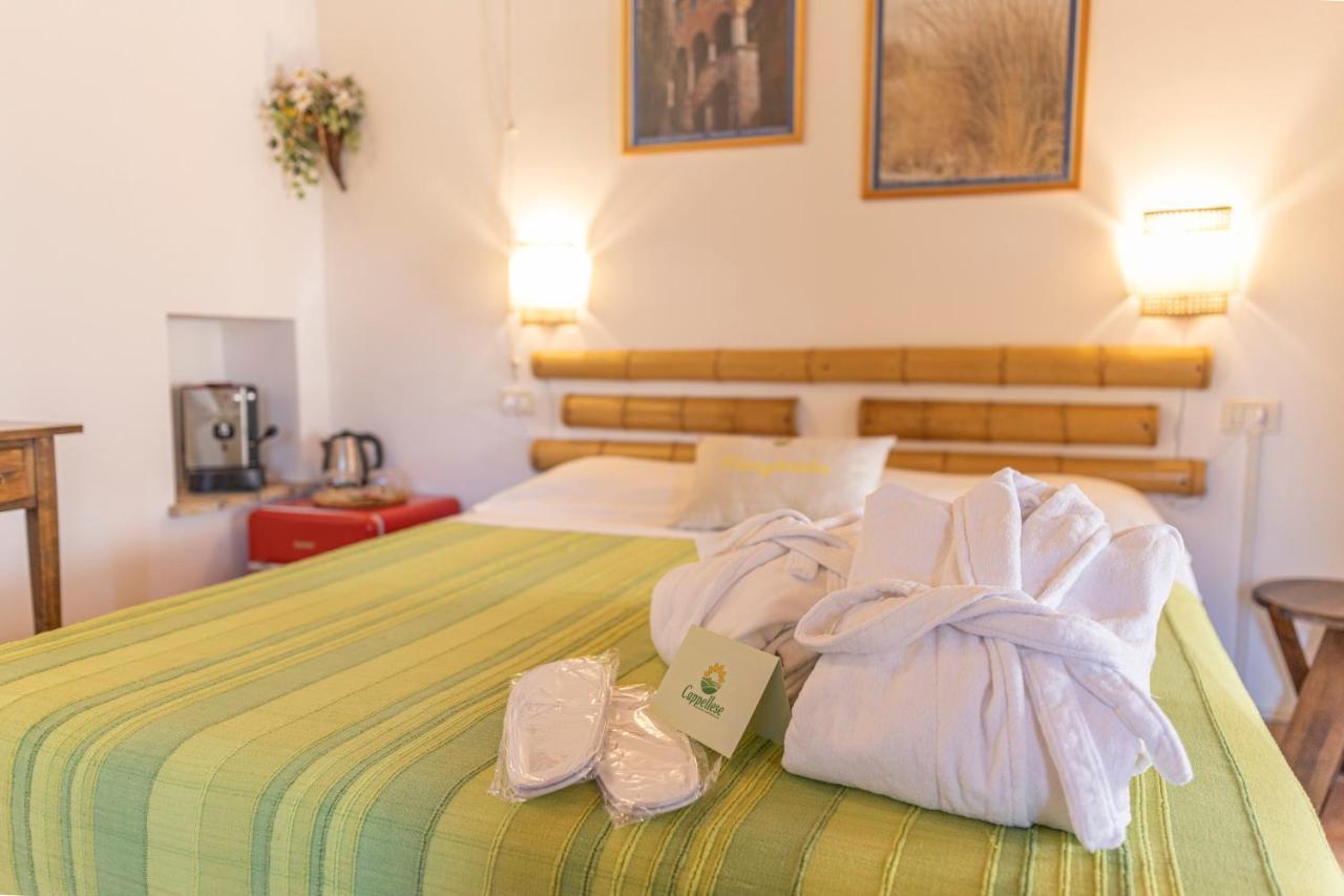Agriturismo Cappellese Castelnuovo della Misericordia Buitenkant foto