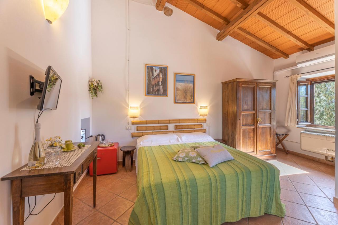 Agriturismo Cappellese Castelnuovo della Misericordia Buitenkant foto