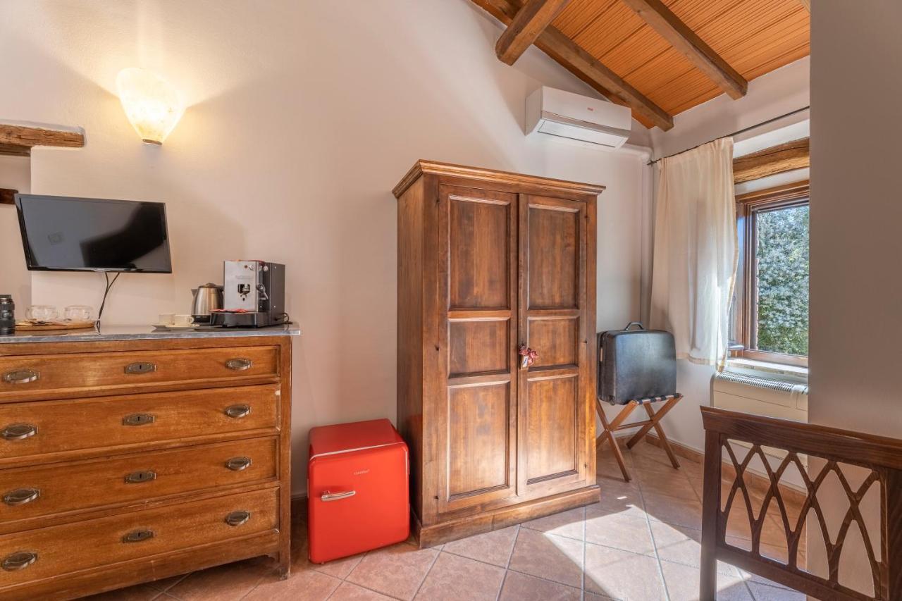 Agriturismo Cappellese Castelnuovo della Misericordia Buitenkant foto